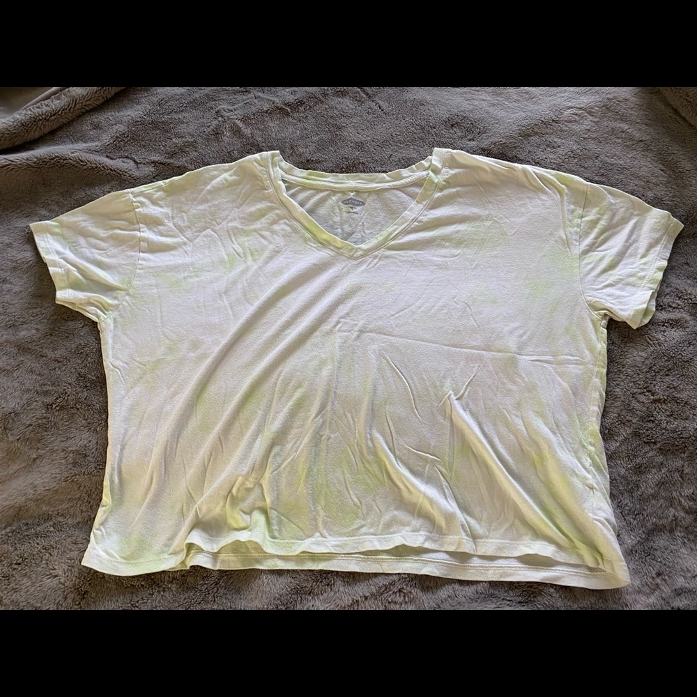 Old Navy ActiveFit Crop Top